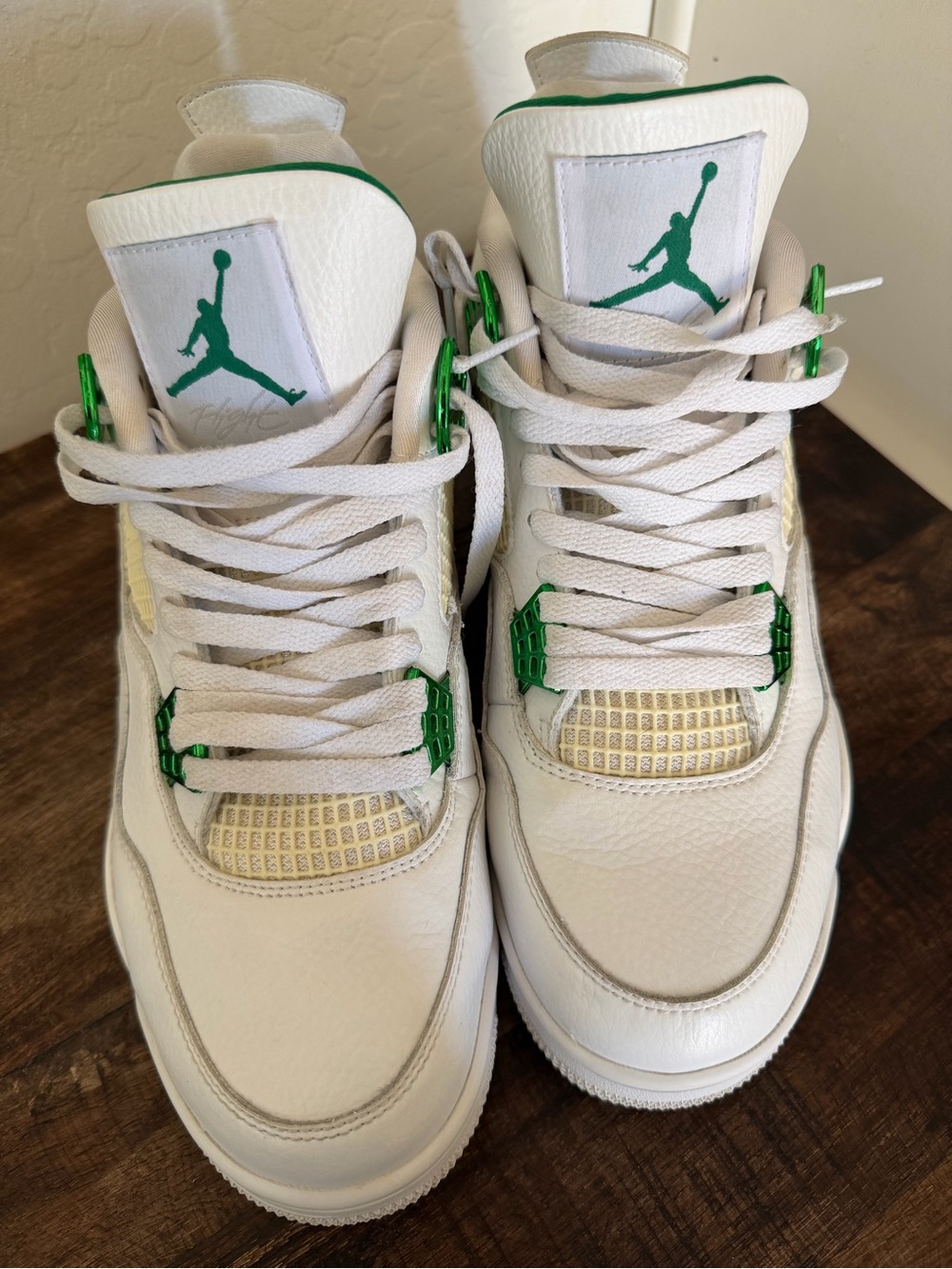 Air Jordan 4 Metallic Green CT8527-113, men’s size 10,